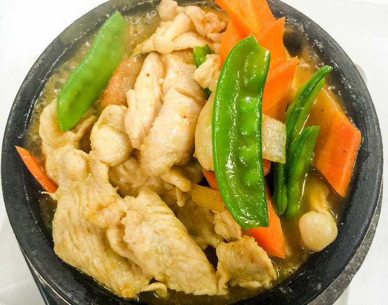 DL4. Curry Chicken