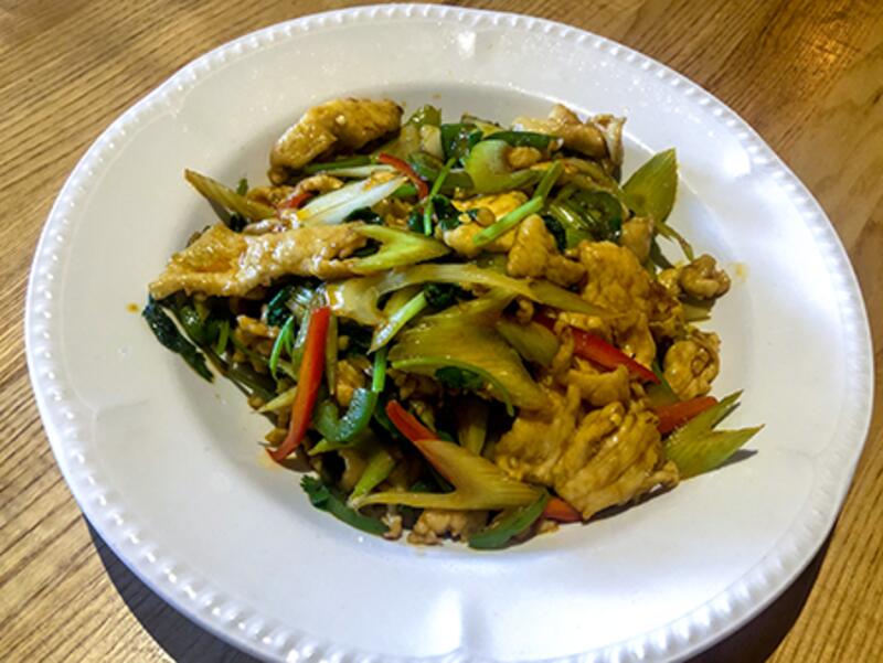 (Lunch).Chicken w. Green Pepper & Cilantro (Spicy)