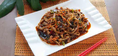 L2. Pork w. Spicy Garlic Sauce (Lunch)