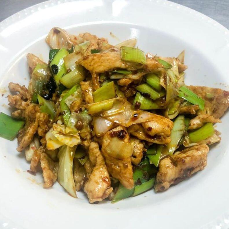 L6. Hunan Beef (Lunch)