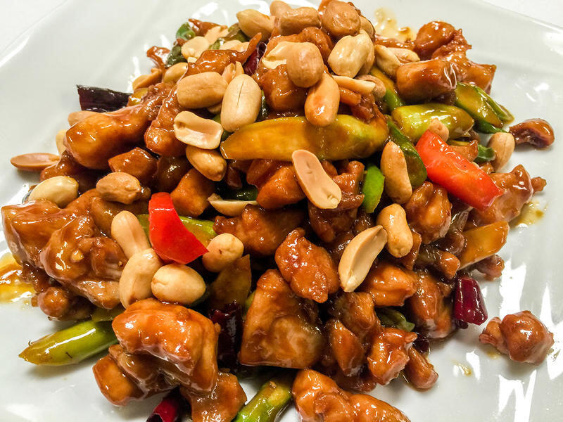 Kung Pao Chicken Party Trays