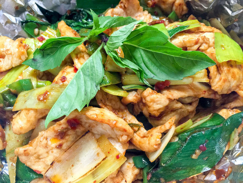 Basil Chicken Party Trays