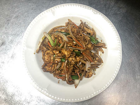 56c. Shredded Chicken w. Onion & Scallion